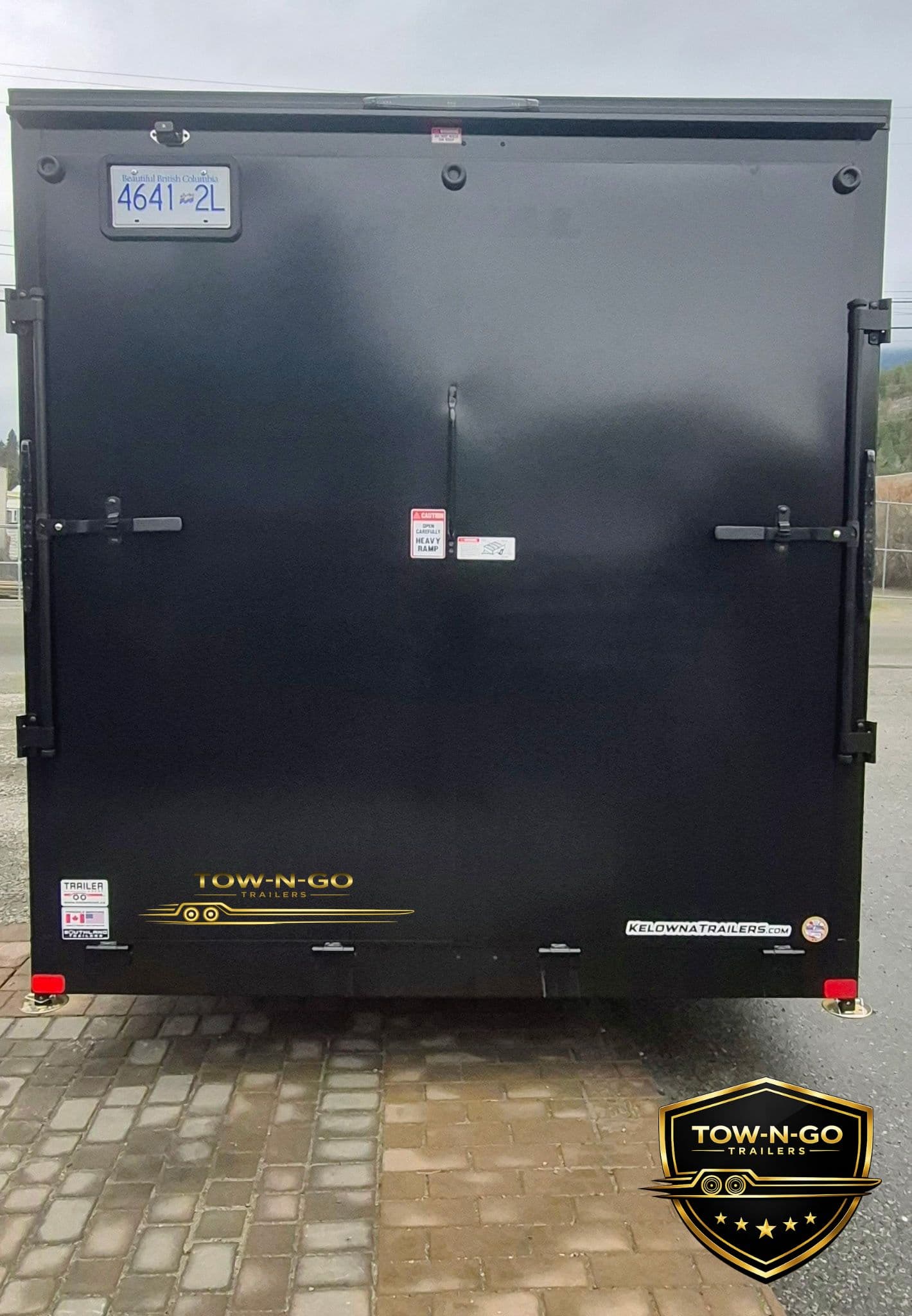 Enclosed Trailer photo 3